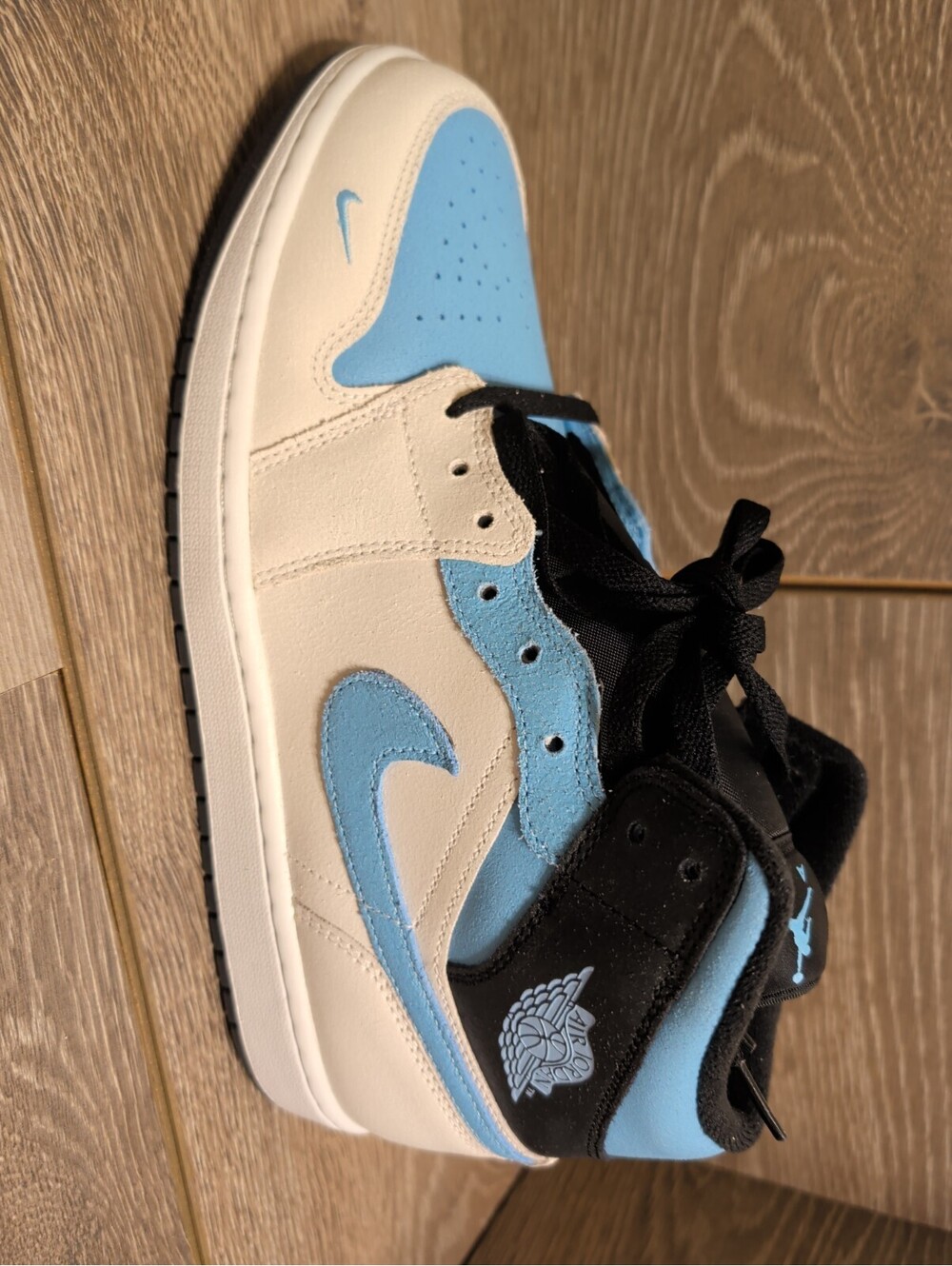Jordan Air Jordan 1 Mid SE Summit White Blue Chill Black Men